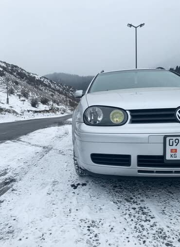 обмен авто ключ на ключ: Volkswagen Golf Variant: 2002 г., 1.6 л, Механика, Бензиновая, Универсал — 1
