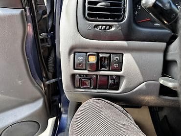 4 7: Suzuki Grand Vitara: 1999 г., 2.5 л, Автомат, Бензин, Внедорожник — 7