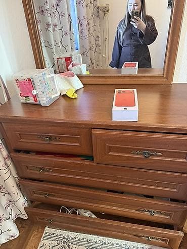 спальный гарнитур шара: Шкаф-купе высота 2,75 см а ширина 2,58 
Комод с зеркалом — 2