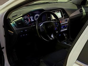 hundai: Hyundai Sonata: 2017 г., 2 л, Автомат, Бензин, Седан — 3