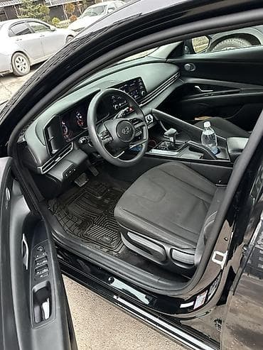 mers e63: Hyundai Elantra: 2021 г., 2 л, Автомат, Бензин, Седан — 8