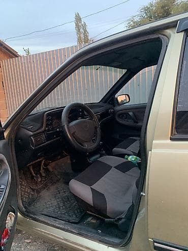 Унаа сатуу: Daewoo Nexia: 2007 г., 1.5 л, Кол менен иштөөчү, Бензин, Седан — 5