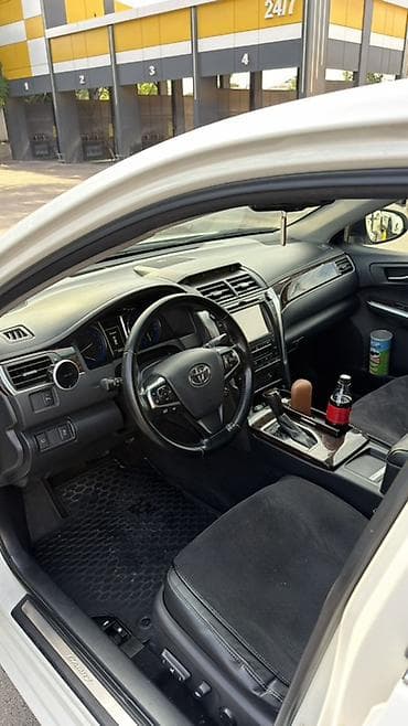 bme e34: Toyota Camry: 2017 г., 2.5 л, Автомат, Бензин, Седан — 2