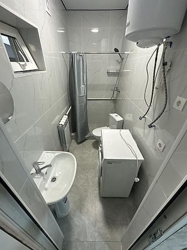 flat osh: Радужная Сдается 2х ком квартира гостиничного типа Этаж: 2 Свежий — 1