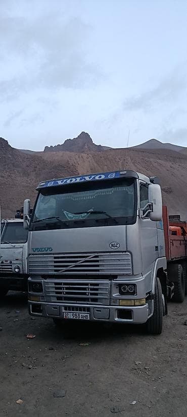 Коммерческий транспорт: Тягач, Volvo, 2000 г., Бортовой — 4