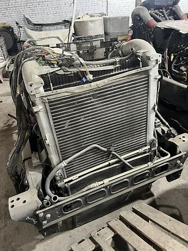 272 двигатель: Двигатель Renault DXi11 460 EEV (Volvo Powertrain) Комплект силовой — 3
