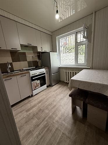газета рио токмок квартиры: 3 комнаты, 58 м², 1 этаж, Евроремонт — 2