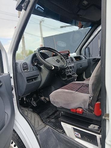 Транспорт: Легкий грузовик, Mercedes-Benz, Стандарт, Новый — 7