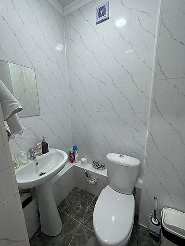 продаю 3 комн квартиру: 3 комнаты, 71 м², 106 серия, 4 этаж, Дизайнерский ремонт — 5