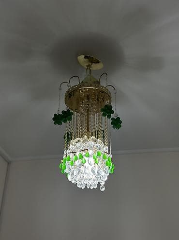 Люстры: Продаю винтажные люстры, обе за 2000 — 3