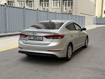 срочно срочно продам: Hyundai Elantra: 2017 г., 2 л, Автомат, Бензин, Седан — 6