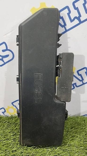 Volvo XC90 T6 v-2.9 2003 год крышка блока предохранителей