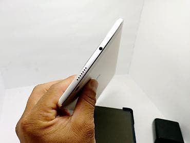 surface pro 9: Планшет, Huawei, память 64 ГБ, 8" - 9", Wi-Fi, Б/у, Классический цвет - Золотой — 4