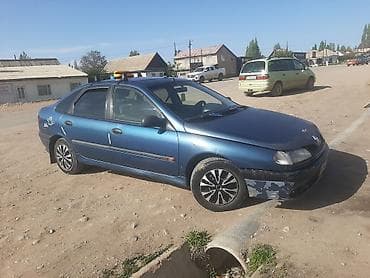 Renault Laguna: 1995 г., Механика, Лифтбек — 1