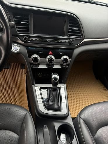 хендай аванта: Hyundai Avante: 2020 г., Седан — 7