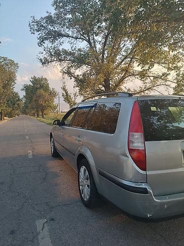 7 1: Ford Mondeo: 2002 г., 2 л, Механика, Бензин, Универсал — 7