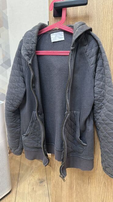 форма футбольный: Продаю зимние куртки Carters, Next, другие бренды, что то новое, что — 5