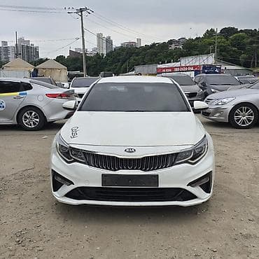 Kia K5: 2019 г., 2 л, Автомат, Газ, Седан at lalafo.kg Kia K5: 2019 г., 2 л, Автомат, Газ, Седан