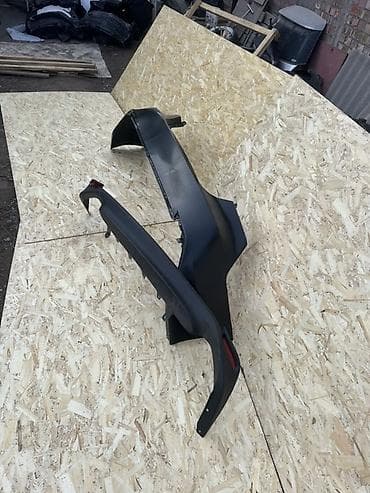 мерс банпер: Бампер Toyota — 2