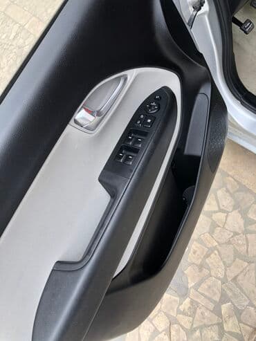 Ламинат: Kia Ray: 2019 г., 1 л, Автомат, Бензин — 8