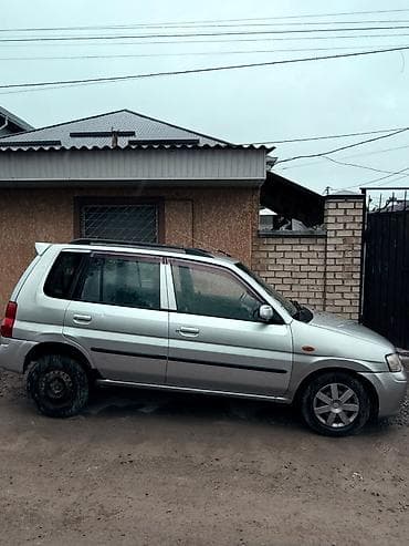 maz: Mazda Demio: 2001 г., 1.3 л, Ручные, Бензин, Хэтчбэк — 4