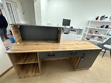 Витриналар: Стойка ресепшн/администраторская с рабочим местом - Конфигурация — 2