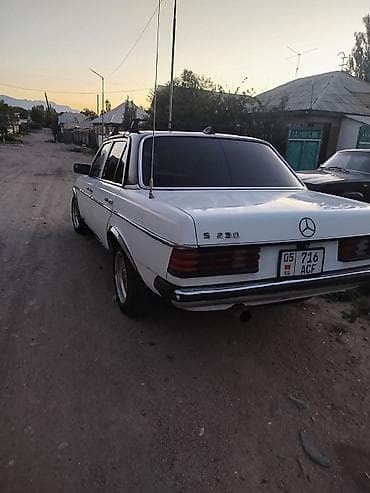 трактор хтз: Mercedes-Benz W123: 1980 г., 2.3 л, Механика, Дизель, Седан — 4