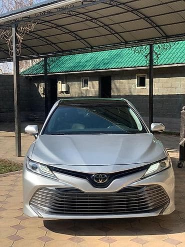 lada 2113: Toyota Camry: 2018 г., 2.5 л, Автомат, Бензин, Седан — 7