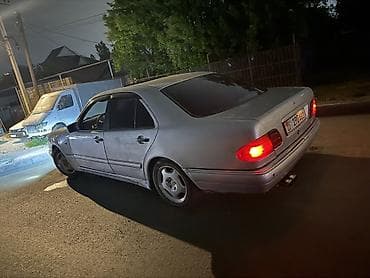 капот вольво: Mercedes-Benz E-Class: 1999 г., 2.4 л, Механика, Бензин, Седан — 1