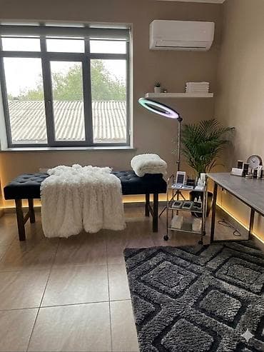 Кабинет Спа салон, В административном здании, 13 м², Долгосрочно, С видом на горы, С оборудованием, С системой безопасности