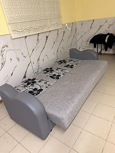 Дивандар: Түз диван, Колдонулган — 3