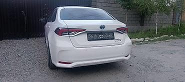 кароль: Toyota Corolla: 2020 г., Вариатор, Гибрид, Седан — 4