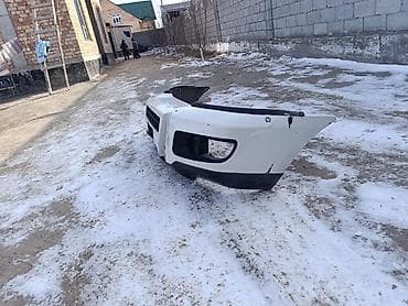 Бампер и комплектующие: Бампер Toyota, Б/у — 3