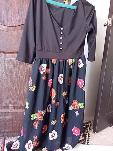 кызга сеп: Платье макси с цветочным принтом. - Верх однотонный черный с — 1