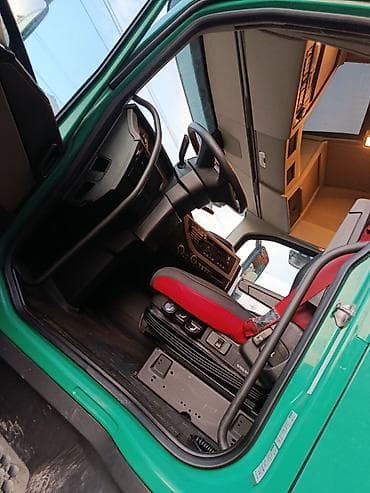 кавинка: Кабина Volvo — 4