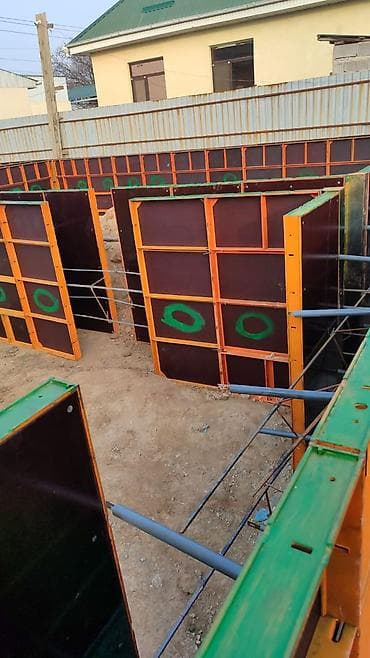 стул уголок: Опалубка Монолитная, Комбинированная, Новый Платная доставка — 3