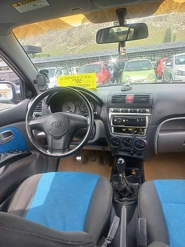 Kia Morning: 2004 г., 1.1 л, Механика, Бензин, Хэтчбэк — 2