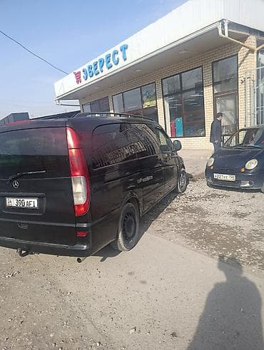 e500 124: Mercedes-Benz Vito: 2005 г., 2.2 л, Механика, Дизель, Минивэн — 5