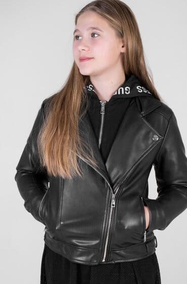 детская коляска с дождевиком: Детская куртка “Guess” оригинал привозили из Европы. Состояние — 1