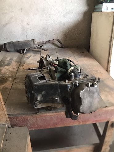 двигатель на мото: Двигатель в сборе для скутера (вариаторный мотор с электростартером) — 3