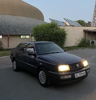 sprinter 2 7: Volkswagen Vento: 1993 г., 1.8 л, Автомат, Бензин, Седан — 3
