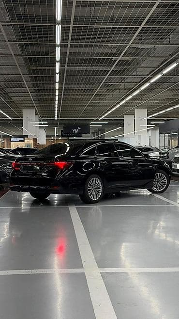 свет для видео: Toyota Avalon: 2019 г., 2.5 л, Вариатор, Гибрид, Седан — 2