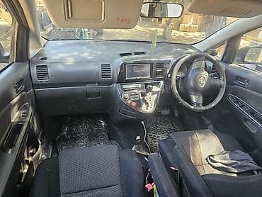 Продажа авто: Toyota WISH: 2003 г., 1.8 л, Автомат, Бензин, Минивэн — 3