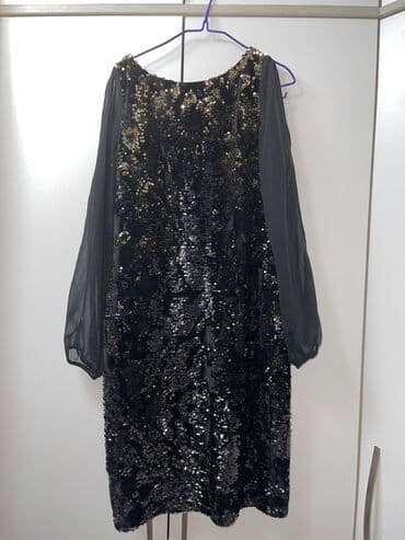 вечернее чёрное платье со шлейфом: Продаю б/у вечернее платье, состояние отличное- надевала пару раз- — 1