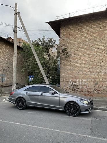 tur: Mercedes-Benz CLS-Class: 2012 г., 4.7 л, Автомат, Бензин, Седан — 9