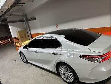партроник: Toyota Camry: 2018 г., 2.5 л, Автомат, Бензин — 4