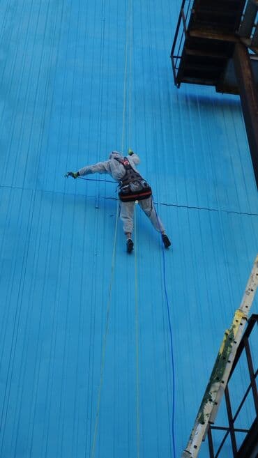 прейскурант цен на строительные работы: Промышленный альпинизм, Сварочные работы на высоте, Герметизация швов и утепление Больше 6 лет опыта — 2