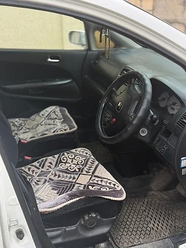 jetta 1 8: Honda Stream: 2003 г., Автомат, Универсал — 5