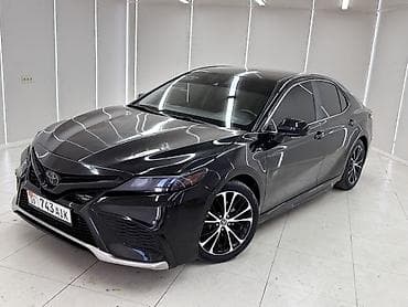 Toyota Camry: 2018 г., 2.5 л, Автомат, Бензин, Седан