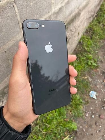 hyper x cloud 3: IPhone 8 Plus, 64 ГБ, Черный, Зарядное устройство, Защитное стекло, Чехол, 100 % — 1